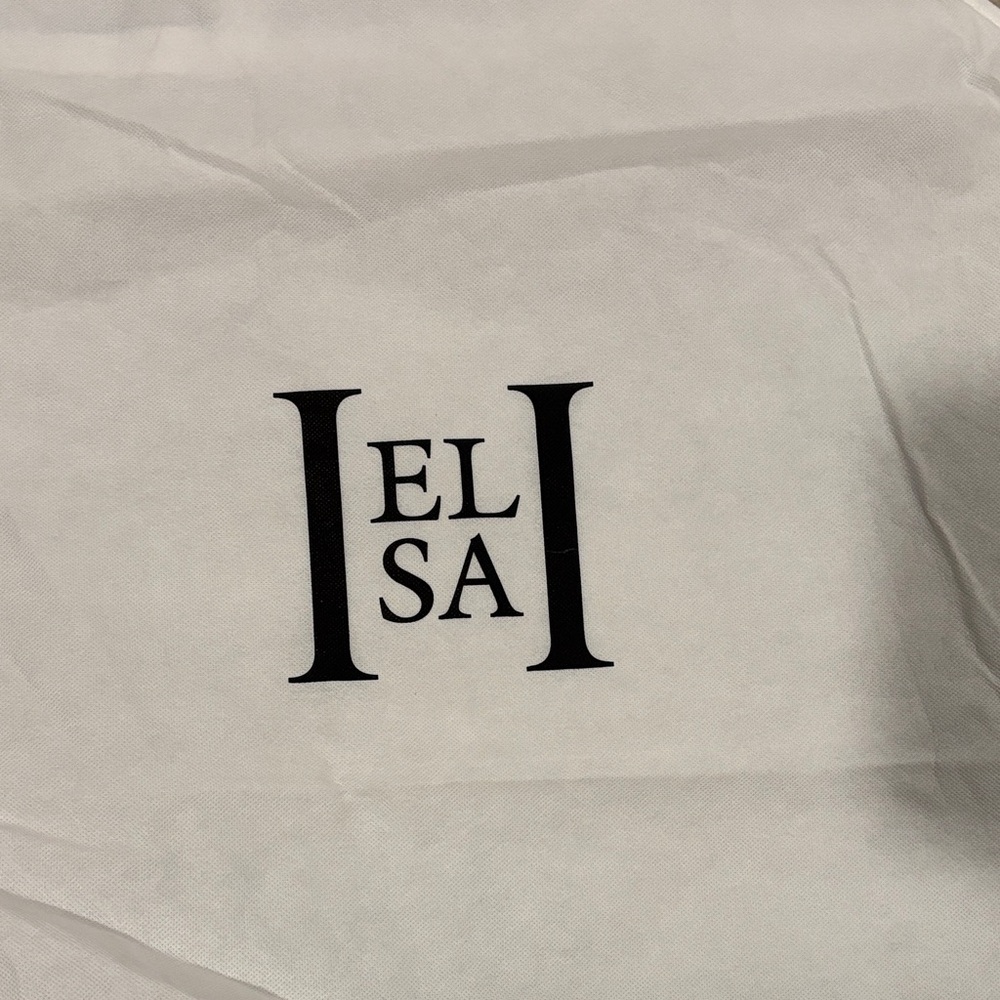 ELSA Canvas Tote with Black Logo